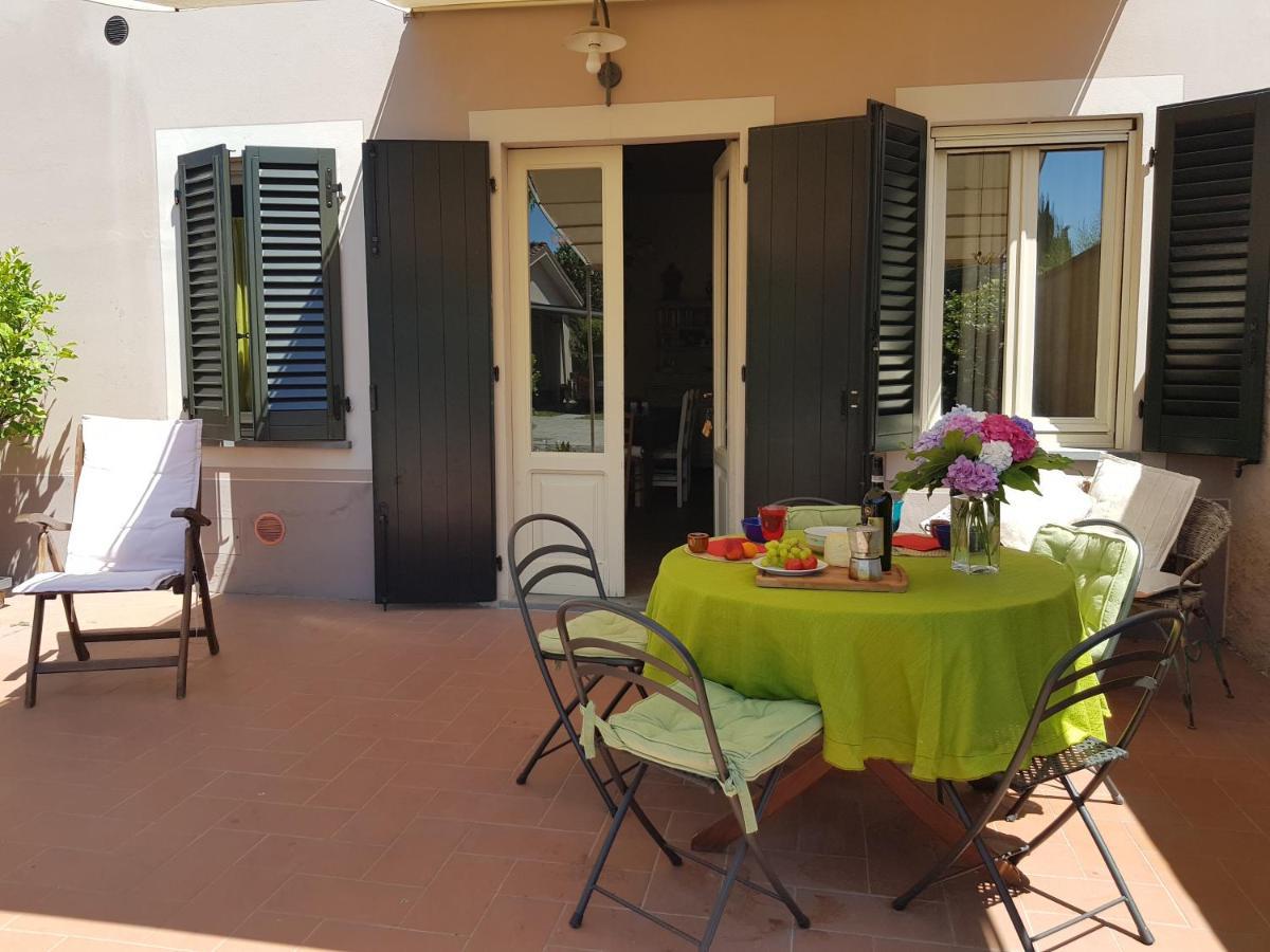 Il Casale Apartment Lucca Bagian luar foto